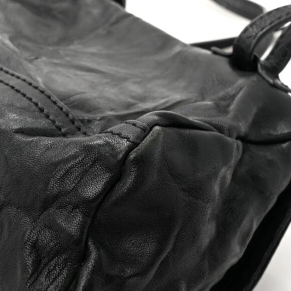 Givenchy Pandora Crossbody Bag in Black Aged Leather - Picture 7 of 12